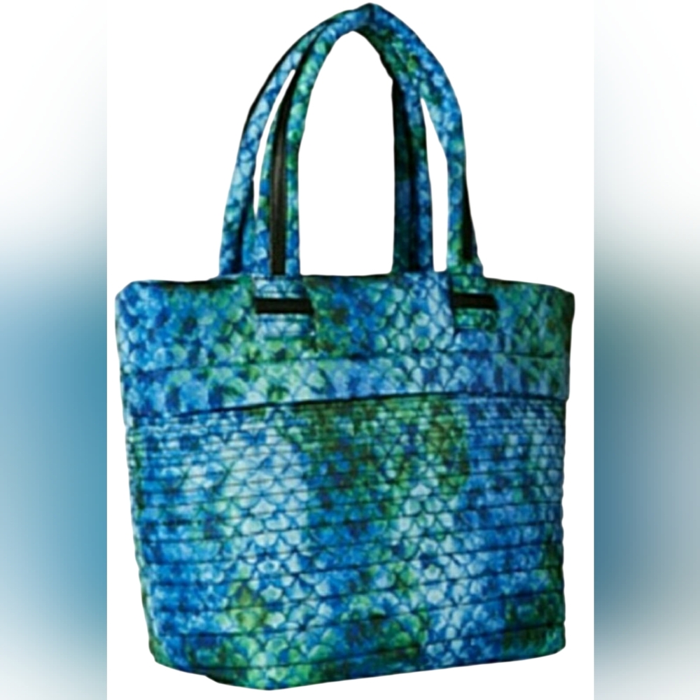 STEVE MADDEN BLUE GREEN LARGE PUFFER TIE DYE QUITTED PUFFER TOTE